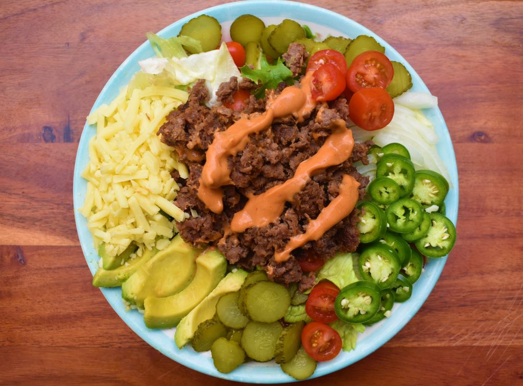 Cheese &amp; jalapeño steak burger salad with burger sauce - Swiss Farm Butchers